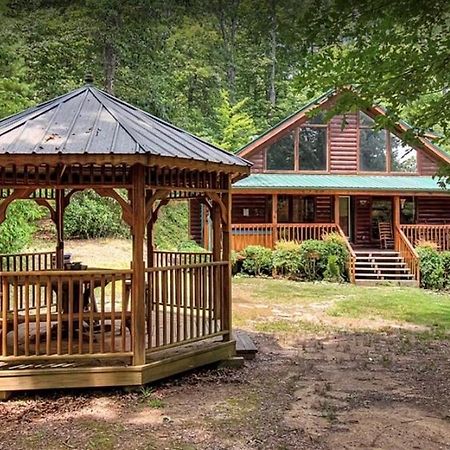 Sweet Seclusion, Hot Tub, Air Hockey, Wifi, 1089 Free Tickets Each Paid Day, Dollywood And More 세비어빌 외부 사진